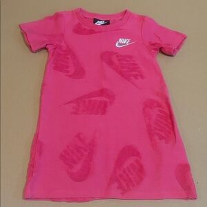 NIKE Girls SHORT SLEEVE DRESS in pink